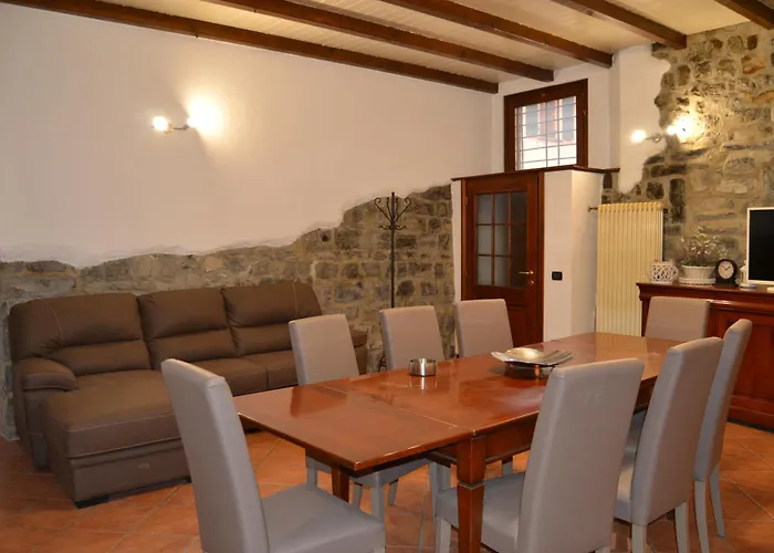 Argegno Vintage - Appartamento In Centro!